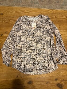 Women’s Long-Sleeve Printed Crewneck Top - Pink/Navy